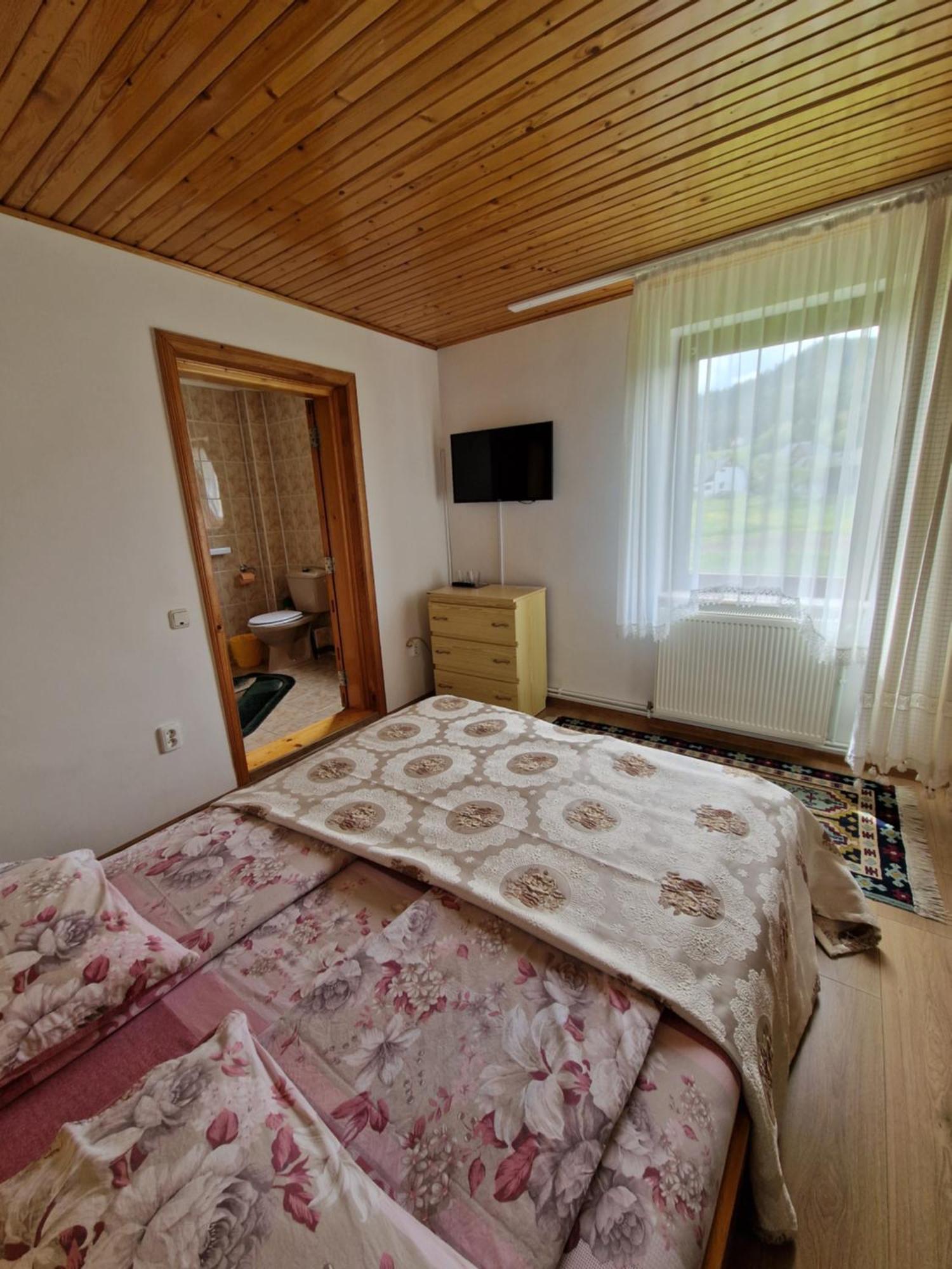 Voro Mold Hotel Gura Humorului Buitenkant foto